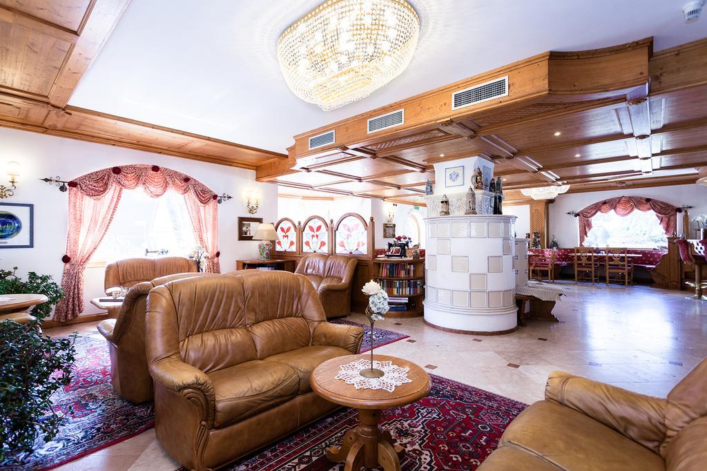 Hotel Vienna Сан-Мартіно-ді-Кастроцца Екстер'єр фото