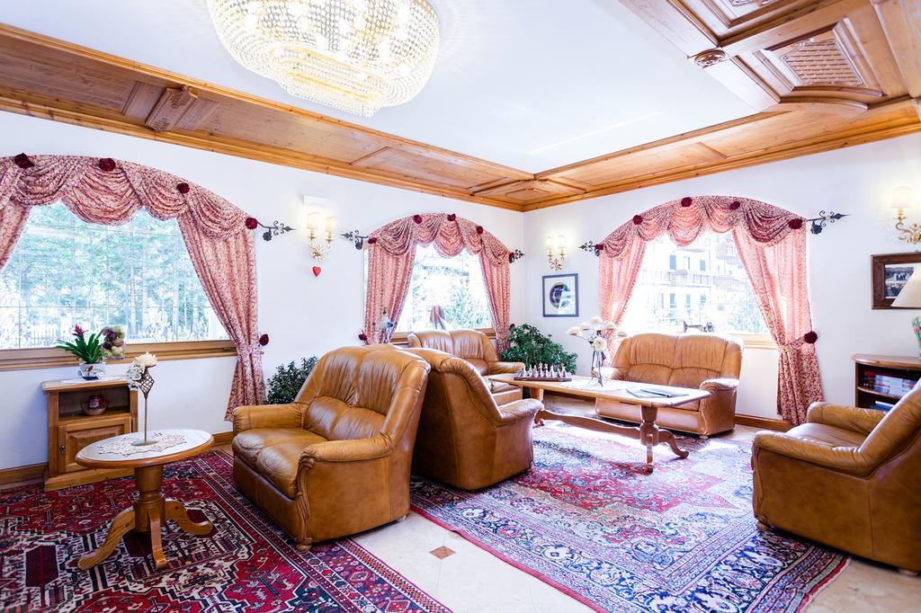 Hotel Vienna Сан-Мартіно-ді-Кастроцца Екстер'єр фото